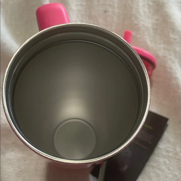 Brumate ERA Pink Leakproof Tumbler with Straw - Picture 4 of 6